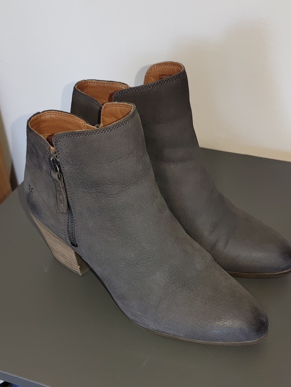 Frye Judith Double Zip Bootee